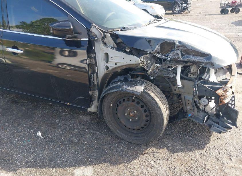 Photo 12 of 2016 Nissan Sentra S (VIN 3N1AB7AP7GY313617)