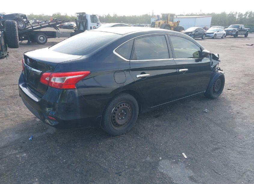 Photo 4 of 2016 Nissan Sentra S (VIN 3N1AB7AP7GY313617)