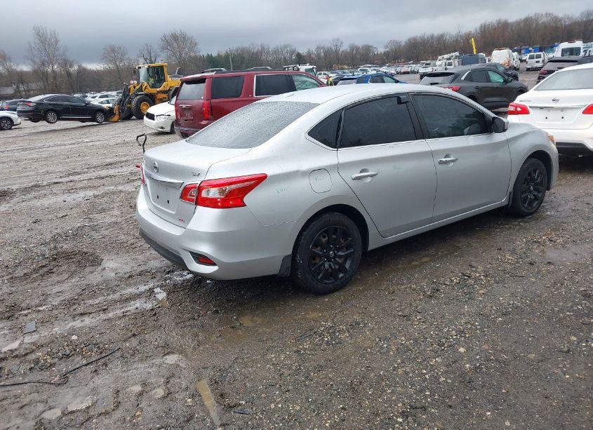 Photo 4 of 2016 Nissan Sentra SV (VIN 3N1AB7AP7GY316369)