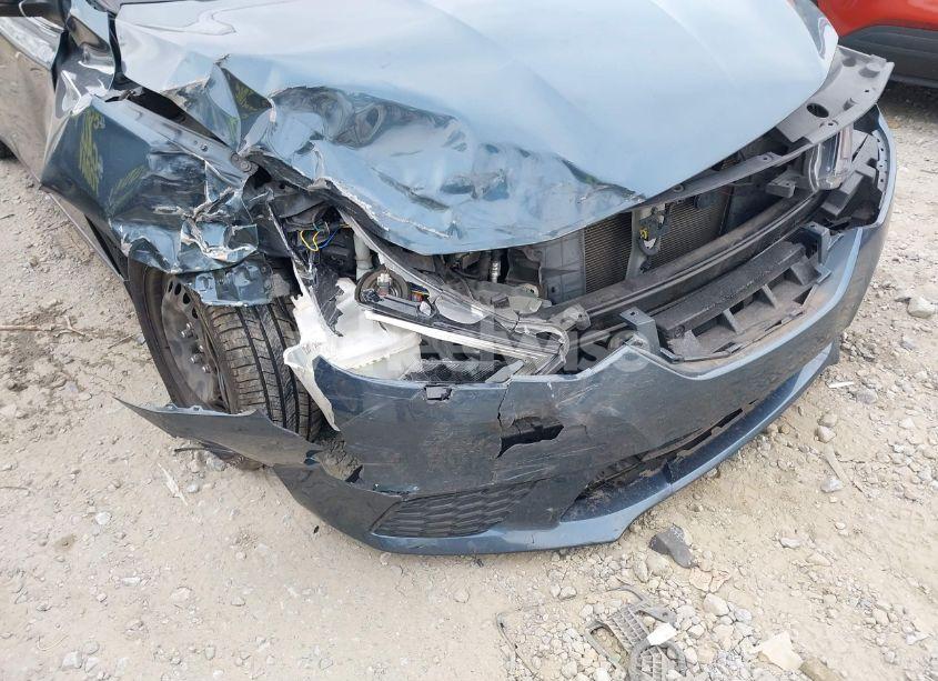 Photo 6 of 2016 Nissan Sentra SV (VIN 3N1AB7AP7GY337089)