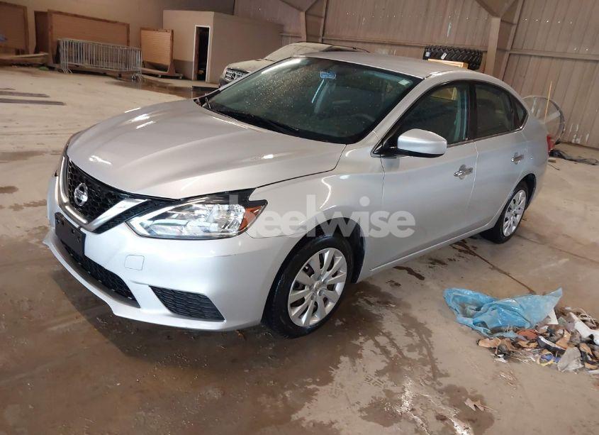 Photo 2 of 2017 Nissan Sentra S/SL/SR/SV (VIN 3N1AB7AP7HL637262)