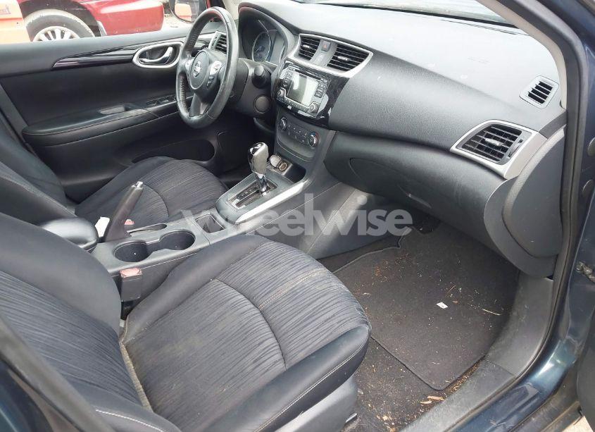 Photo 5 of 2017 Nissan Sentra SV (VIN 3N1AB7AP7HL654661)