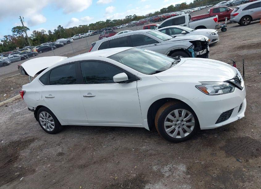 Photo 13 of 2017 Nissan Sentra SV (VIN 3N1AB7AP7HL654918)