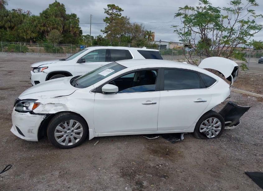 Photo 14 of 2017 Nissan Sentra SV (VIN 3N1AB7AP7HL654918)