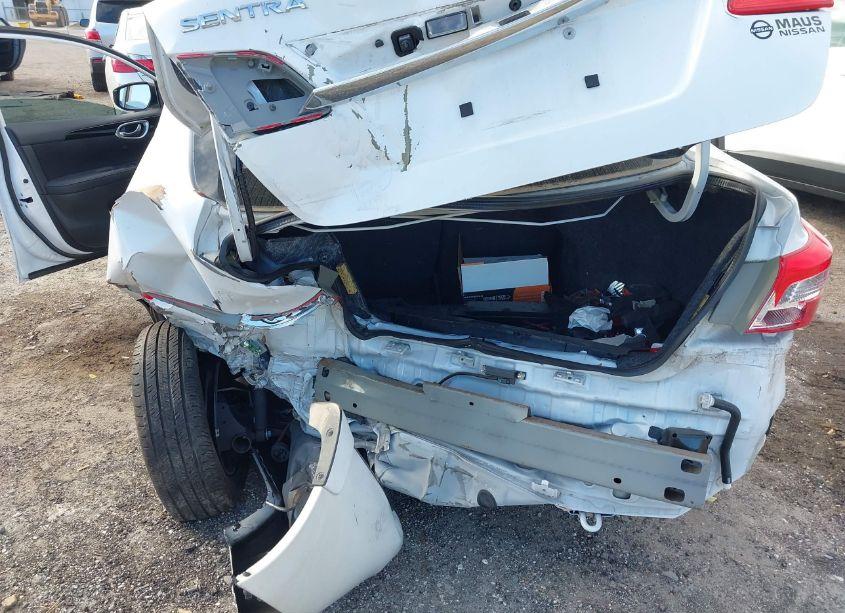 Photo 6 of 2017 Nissan Sentra SV (VIN 3N1AB7AP7HL654918)