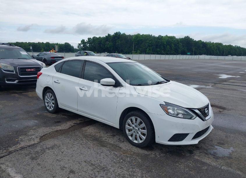 2017 Nissan Sentra SV (VIN 3N1AB7AP7HL669578) main photo