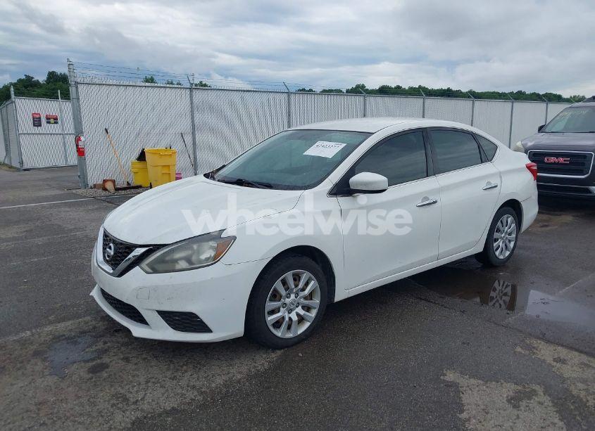 Photo 2 of 2017 Nissan Sentra SV (VIN 3N1AB7AP7HL669578)