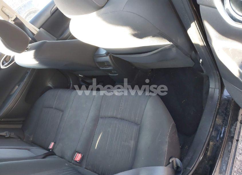 Photo 8 of 2017 Nissan Sentra SV (VIN 3N1AB7AP7HL670388)