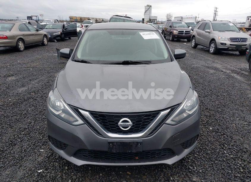 Photo 13 of 2017 Nissan Sentra SV (VIN 3N1AB7AP7HL696067)