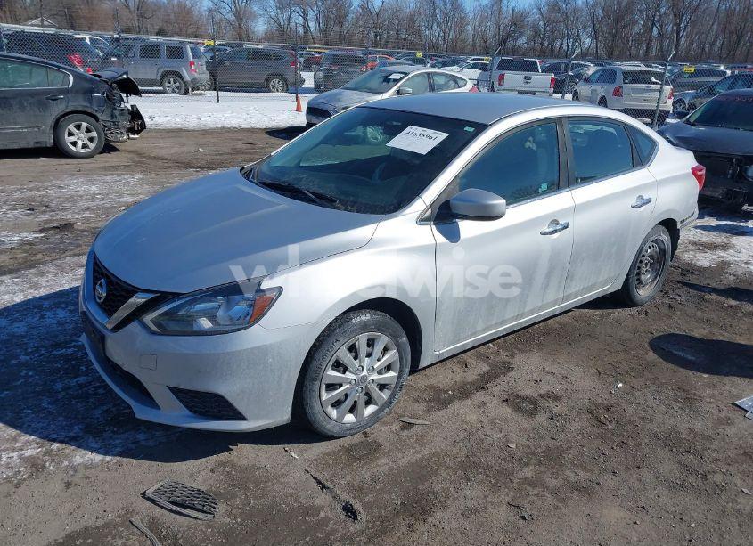 Photo 2 of 2017 Nissan Sentra SV (VIN 3N1AB7AP7HL706077)