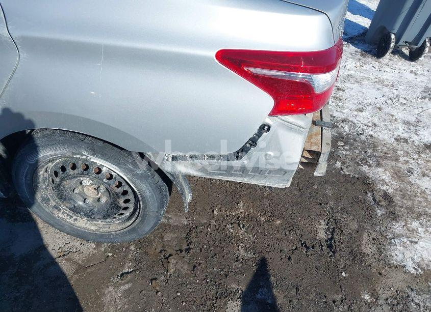 Photo 6 of 2017 Nissan Sentra SV (VIN 3N1AB7AP7HL706077)