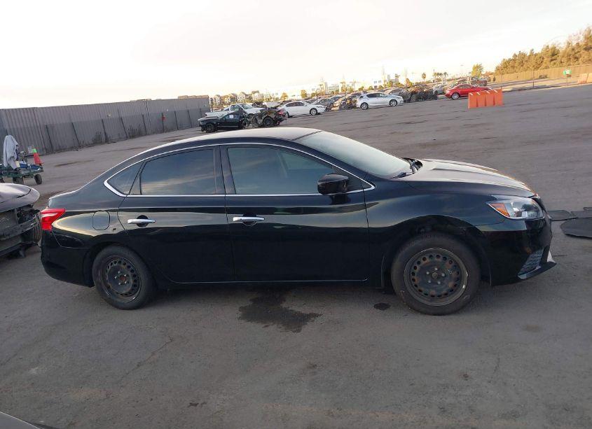 Photo 13 of 2017 Nissan Sentra SV (VIN 3N1AB7AP7HL711201)