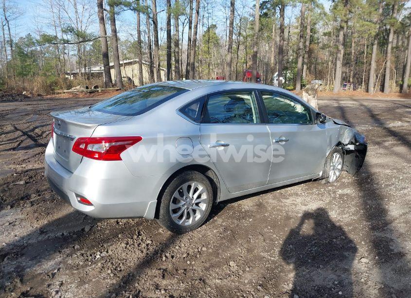 Photo 4 of 2017 Nissan Sentra S (VIN 3N1AB7AP7HY231307)