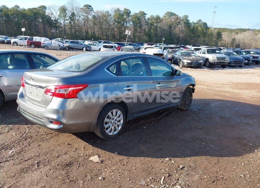 Photo 4 of 2017 Nissan Sentra S (VIN 3N1AB7AP7HY231369)