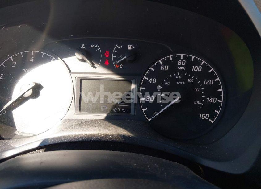 Photo 7 of 2017 Nissan Sentra S (VIN 3N1AB7AP7HY231369)