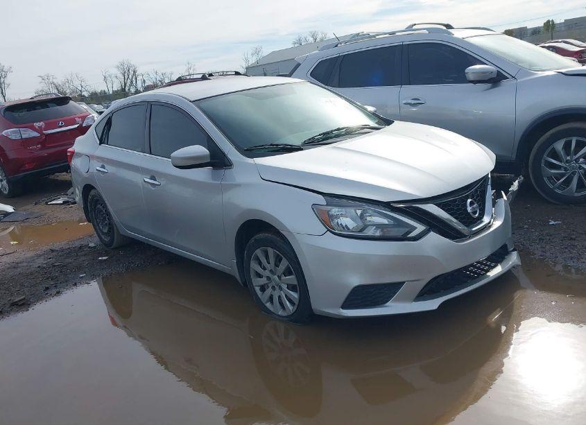 2017 Nissan Sentra S (VIN 3N1AB7AP7HY238774) main photo