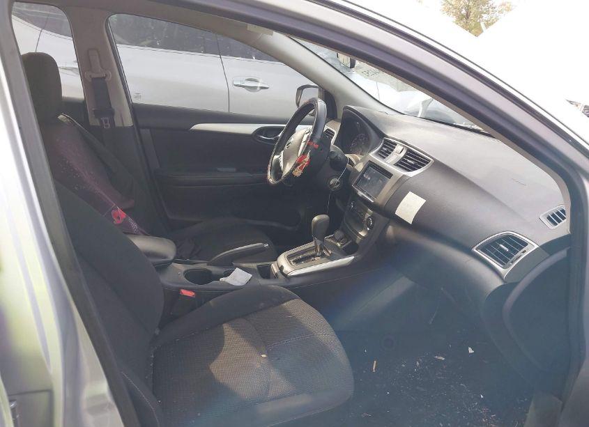 Photo 5 of 2017 Nissan Sentra S (VIN 3N1AB7AP7HY238774)