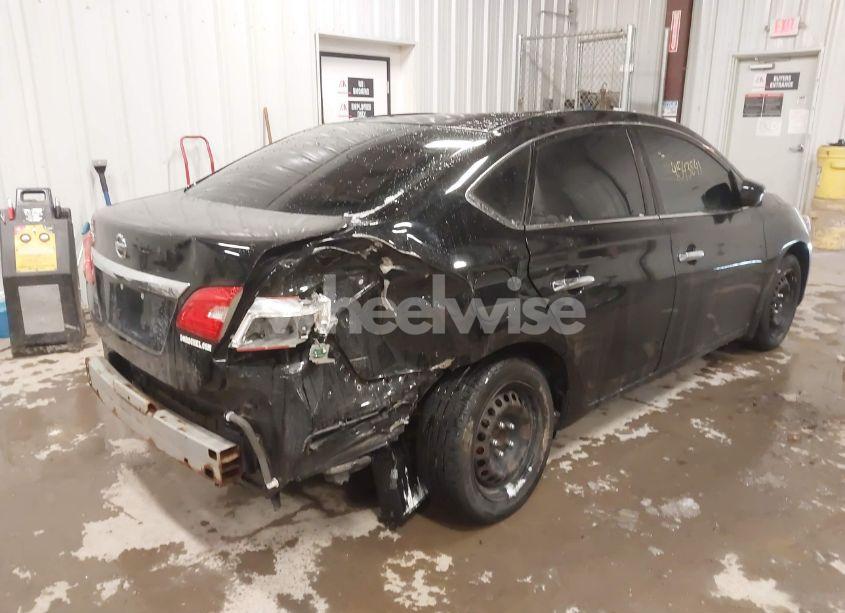 Photo 4 of 2017 Nissan Sentra S (VIN 3N1AB7AP7HY250939)