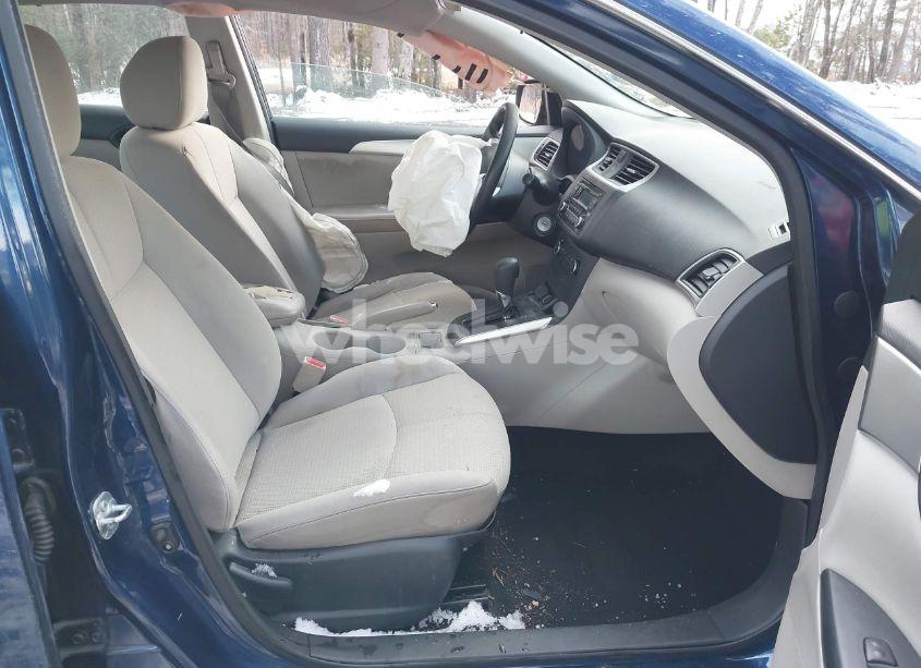 Photo 5 of 2017 Nissan Sentra S (VIN 3N1AB7AP7HY257308)