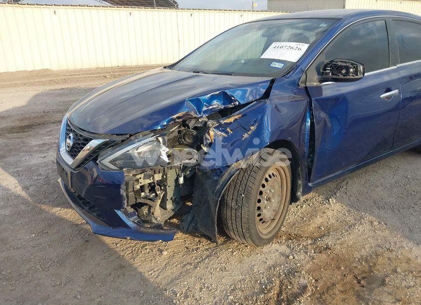 Photo 6 of 2017 Nissan Sentra S (VIN 3N1AB7AP7HY272231)