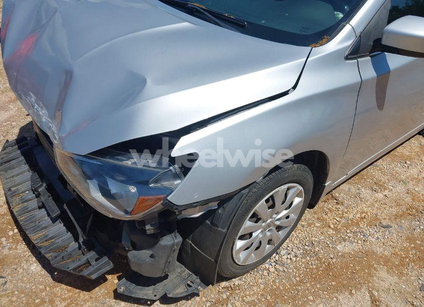 Photo 13 of 2017 Nissan Sentra SV (VIN 3N1AB7AP7HY280670)