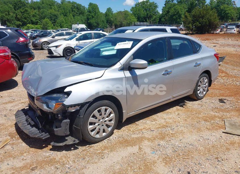 Photo 2 of 2017 Nissan Sentra SV (VIN 3N1AB7AP7HY280670)