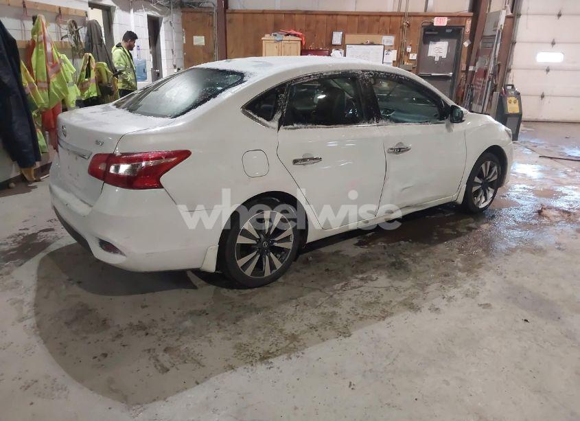 Photo 4 of 2017 Nissan Sentra SL (VIN 3N1AB7AP7HY280992)