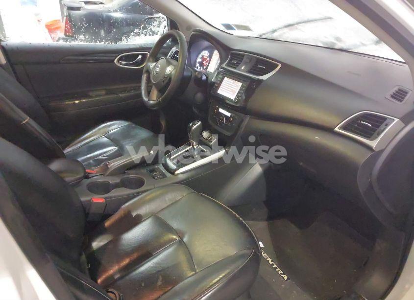 Photo 5 of 2017 Nissan Sentra SL (VIN 3N1AB7AP7HY280992)