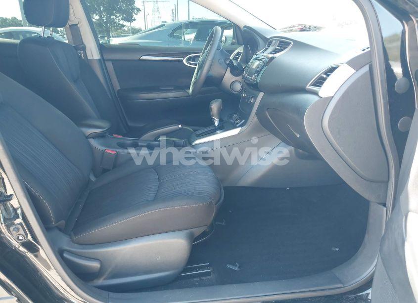 Photo 5 of 2017 Nissan Sentra SV (VIN 3N1AB7AP7HY290406)