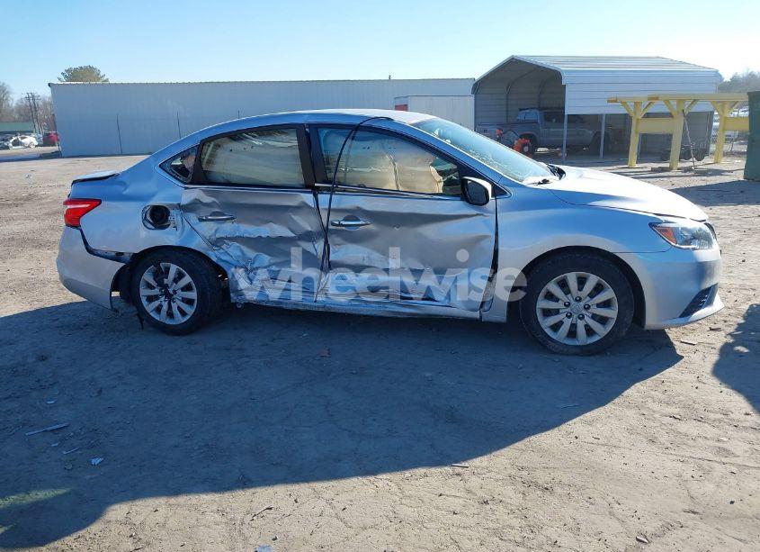 Photo 13 of 2017 Nissan Sentra SV (VIN 3N1AB7AP7HY296576)