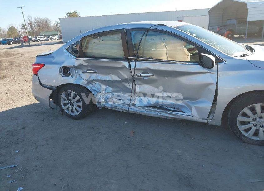 Photo 6 of 2017 Nissan Sentra SV (VIN 3N1AB7AP7HY296576)