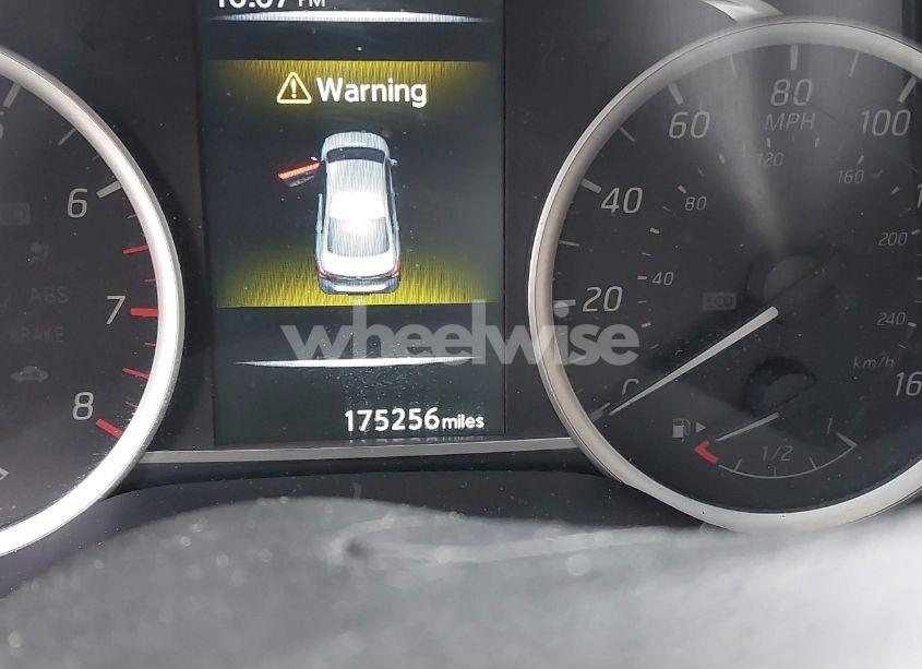 Photo 15 of 2017 Nissan Sentra SV (VIN 3N1AB7AP7HY307382)