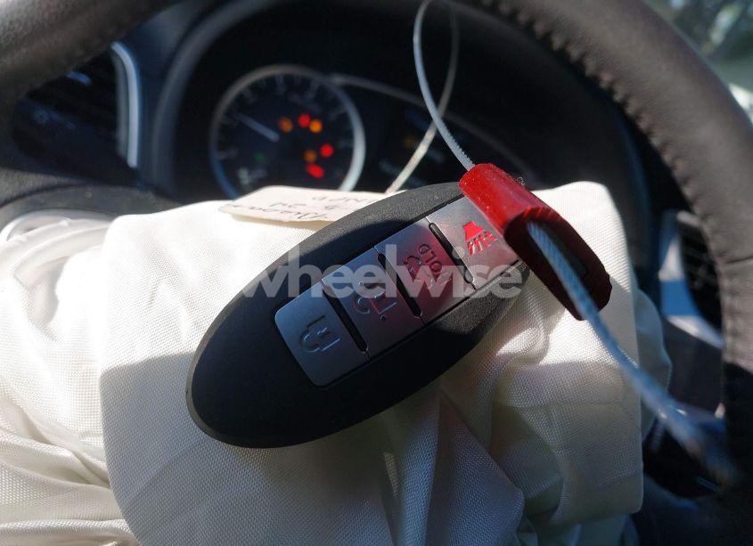 Photo 11 of 2017 Nissan Sentra SV (VIN 3N1AB7AP7HY309374)