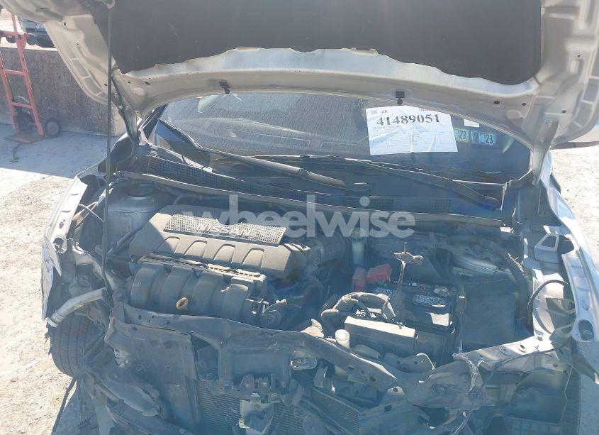 Photo 10 of 2017 Nissan Sentra SV (VIN 3N1AB7AP7HY309973)