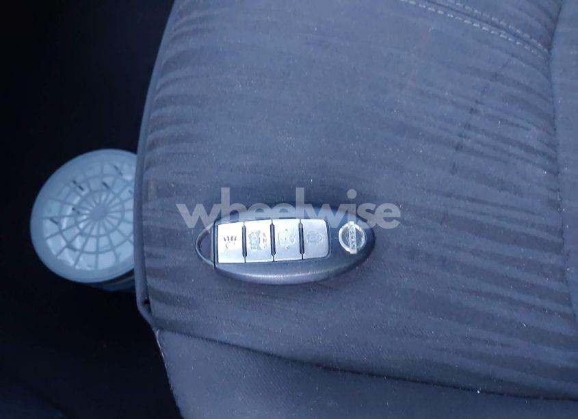 Photo 11 of 2017 Nissan Sentra SV (VIN 3N1AB7AP7HY312985)