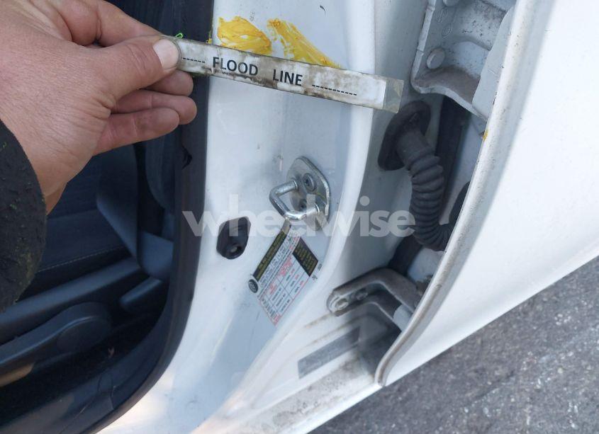 Photo 6 of 2017 Nissan Sentra SV (VIN 3N1AB7AP7HY312985)