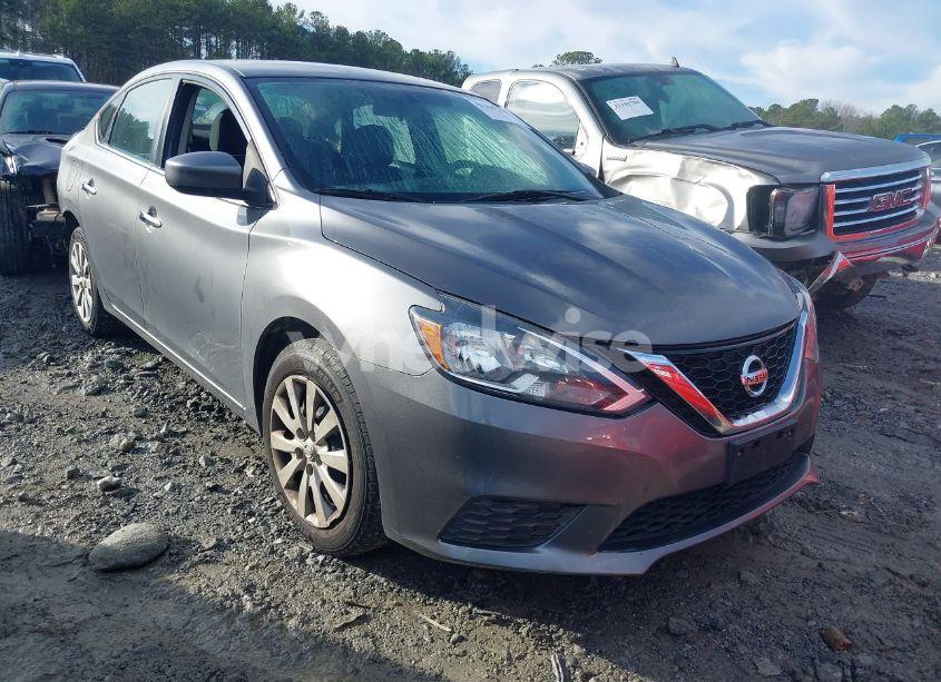 2017 Nissan Sentra S (VIN 3N1AB7AP7HY328488) main photo