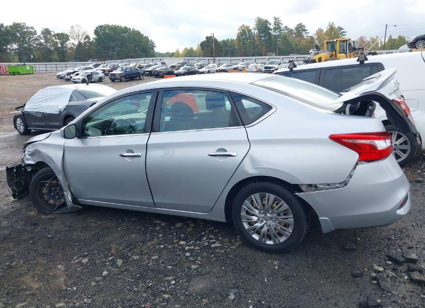 Photo 14 of 2017 Nissan Sentra S (VIN 3N1AB7AP7HY333481)