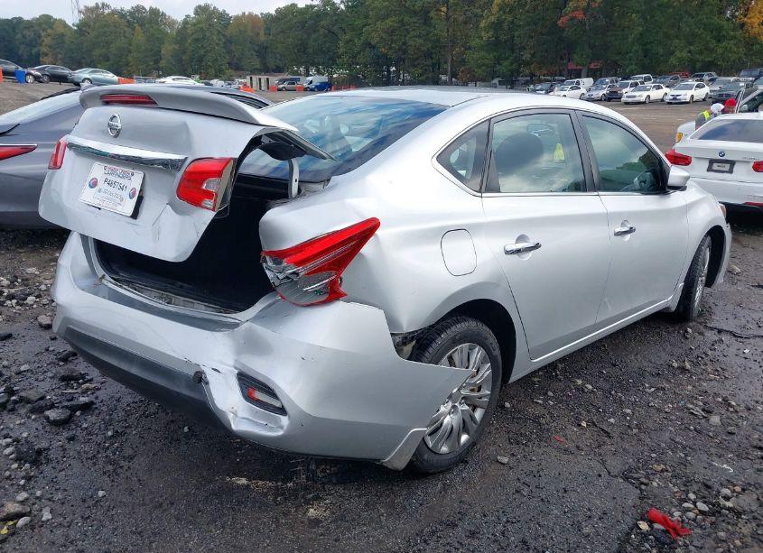 Photo 4 of 2017 Nissan Sentra S (VIN 3N1AB7AP7HY333481)