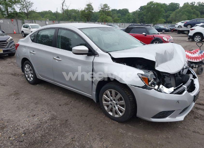 2017 Nissan Sentra SV (VIN 3N1AB7AP7HY342570) main photo