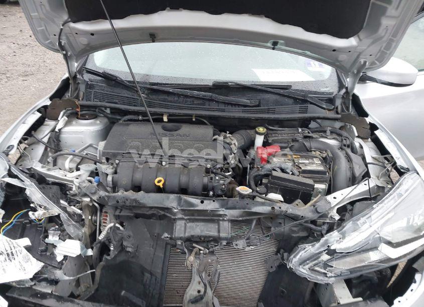 Photo 10 of 2017 Nissan Sentra SV (VIN 3N1AB7AP7HY342570)