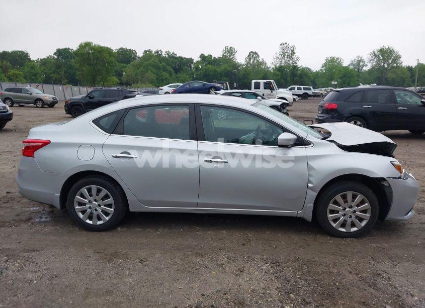 Photo 13 of 2017 Nissan Sentra SV (VIN 3N1AB7AP7HY342570)