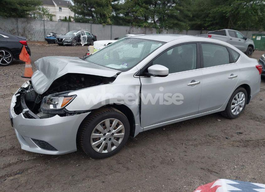 Photo 2 of 2017 Nissan Sentra SV (VIN 3N1AB7AP7HY342570)