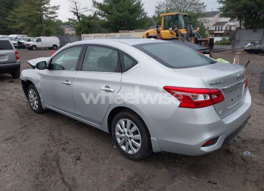 Photo 3 of 2017 Nissan Sentra SV (VIN 3N1AB7AP7HY342570)