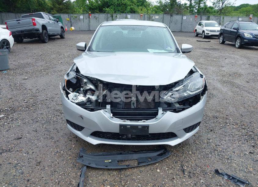 Photo 6 of 2017 Nissan Sentra SV (VIN 3N1AB7AP7HY342570)