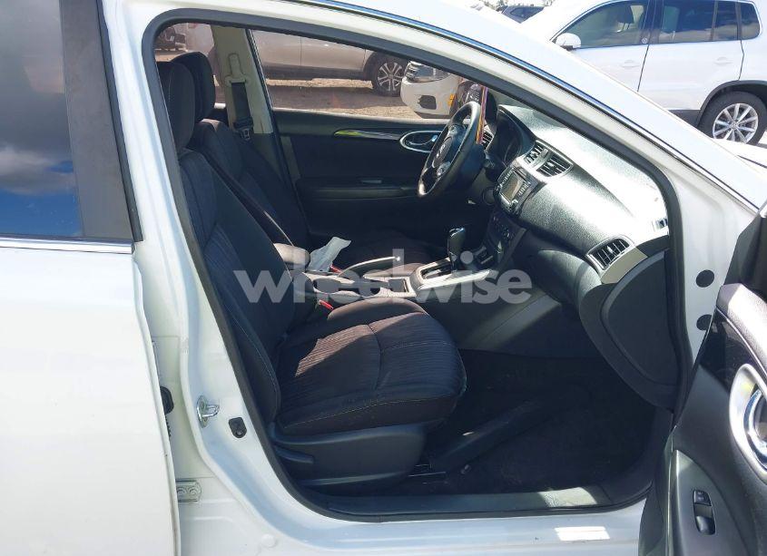 Photo 5 of 2017 Nissan Sentra SV (VIN 3N1AB7AP7HY354864)