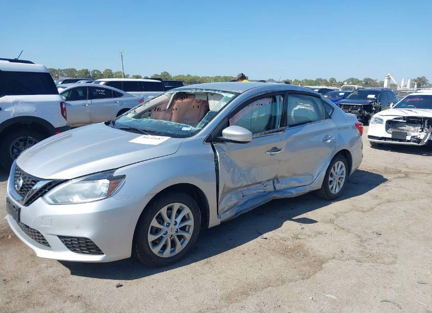 Photo 2 of 2017 Nissan Sentra S (VIN 3N1AB7AP7HY361149)