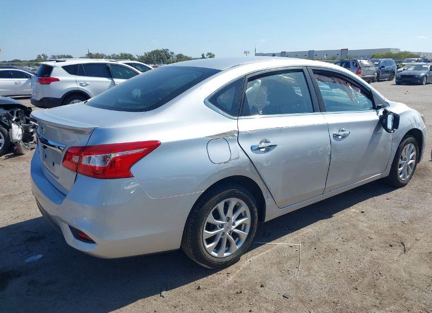 Photo 4 of 2017 Nissan Sentra S (VIN 3N1AB7AP7HY361149)