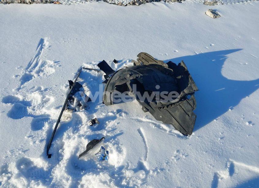 Photo 10 of 2017 Nissan Sentra S (VIN 3N1AB7AP7HY371809)