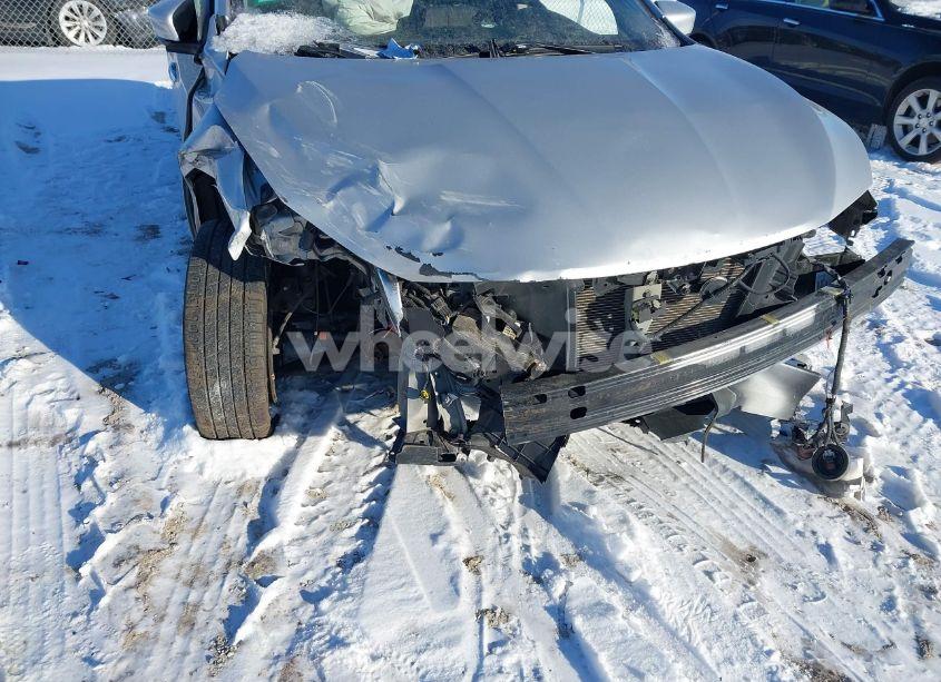 Photo 4 of 2017 Nissan Sentra S (VIN 3N1AB7AP7HY371809)